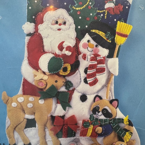 VTG 1994 Bucilla 83119 Needle Craft CHRISTMAS STOCKING SANTA FROSTY SNOWMAN 28" - Picture 4 of 7
